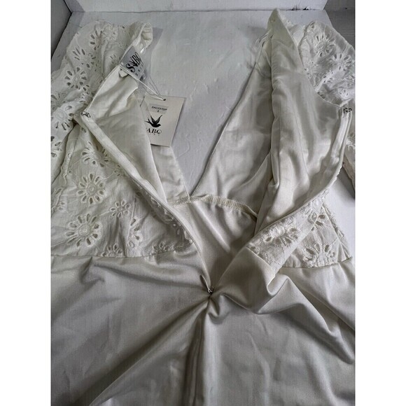 SABO Skirt Floral Eyelet 3/4 Sleeve Plunge Neck Bodysuit Size 8 NWT - Picture 8 of 10